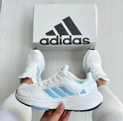 TENIS ADIDAS BOUNCE PARA DAMA TIK2